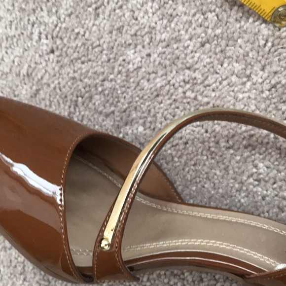 Pumps - Picture 8 of 8